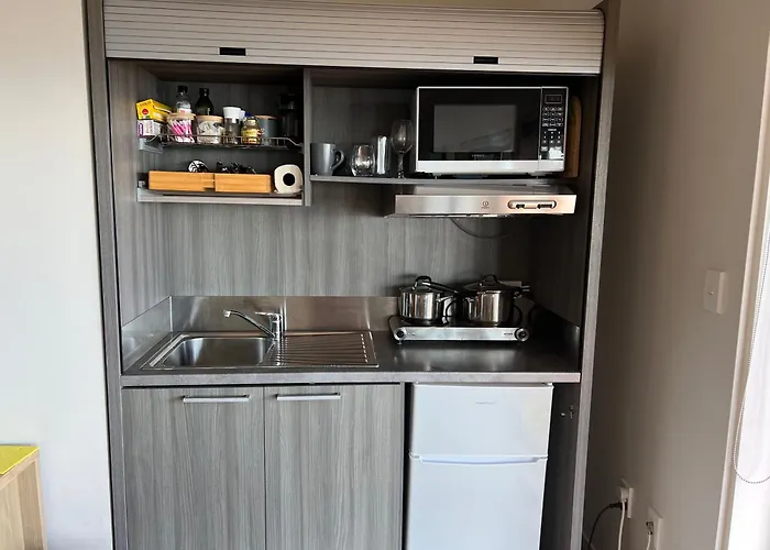 Oceana Heights Paradise - Beautiful 2 Bdrm Self Contained Apartment