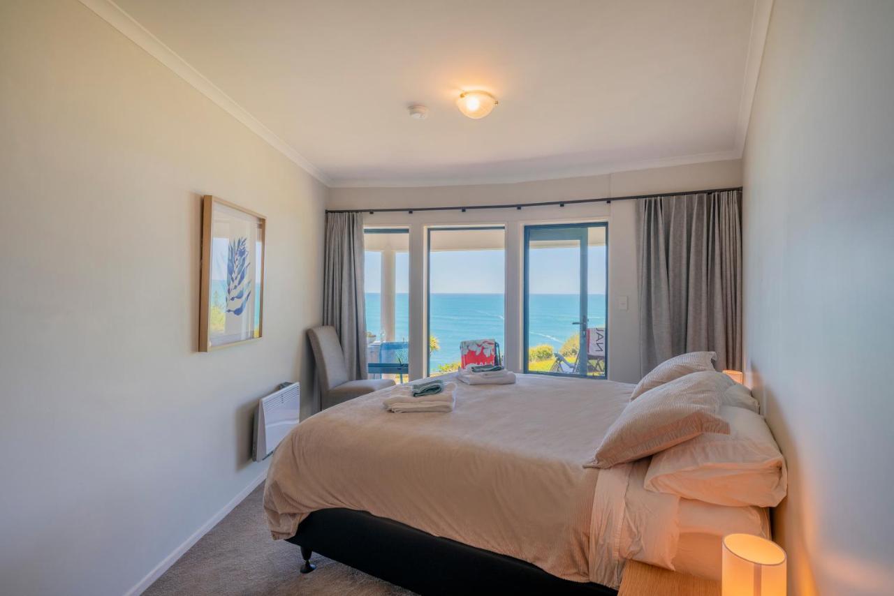 Oceana Heights Paradise - Beautiful 2 Bdrm Self Contained