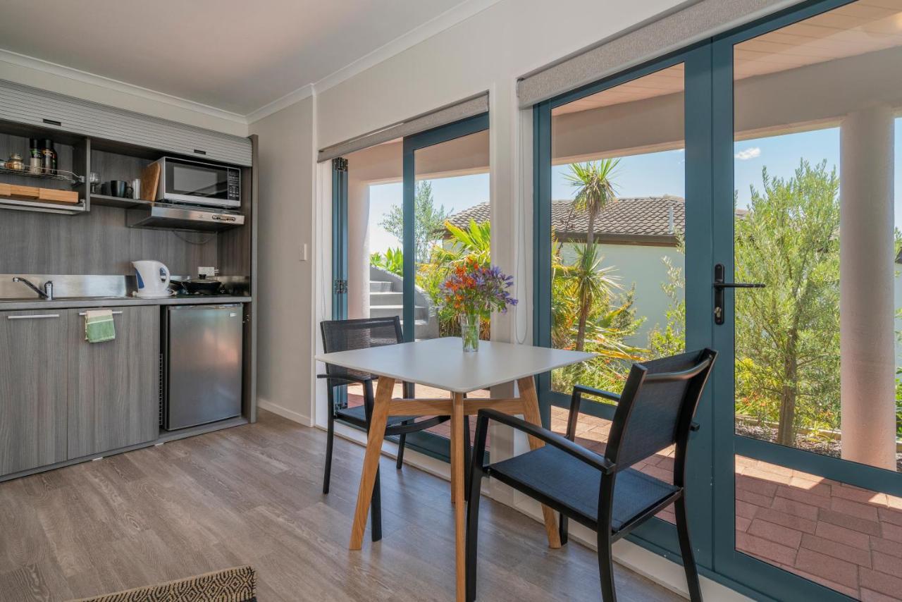 Apartment Oceana Heights Paradise - Beautiful 2 Bdrm Self Contained