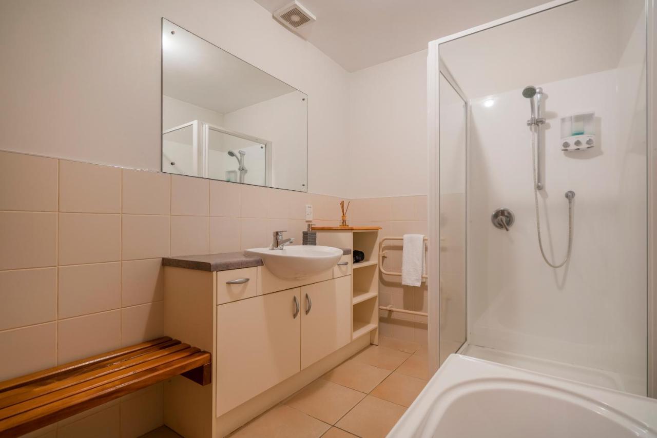 Oceana Heights Paradise - Beautiful 2 Bdrm Self Contained