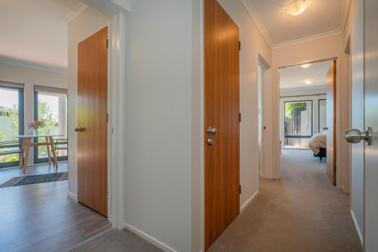 Apartment Oceana Heights Paradise - Beautiful 2 Bdrm Self Contained *